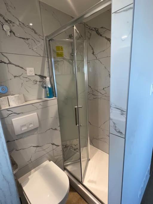 Super Studio En Face De La Gare De Mulhouse Apartment Exterior photo